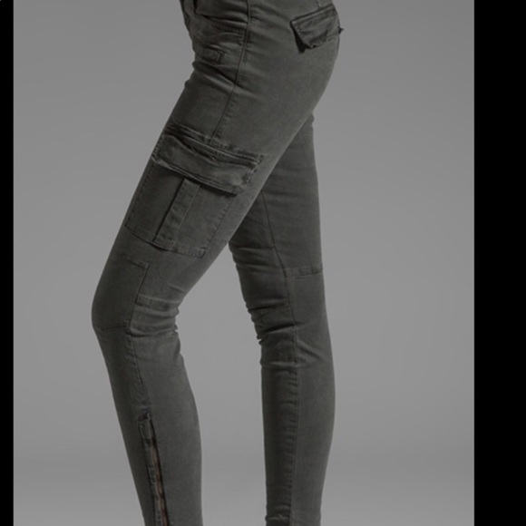 J Brand Grey Grayson Skinny Cargo Pants in Size 25 - Picture 1 of 4